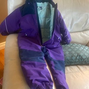 Patagonia snowsuit 3T